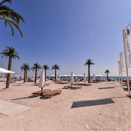 White Tower Private Apartment Beach View Мамая Екстериор снимка