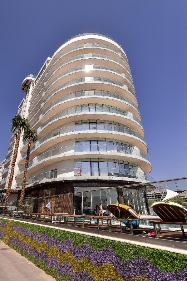 White Tower Private Apartment Beach View Мамая Екстериор снимка
