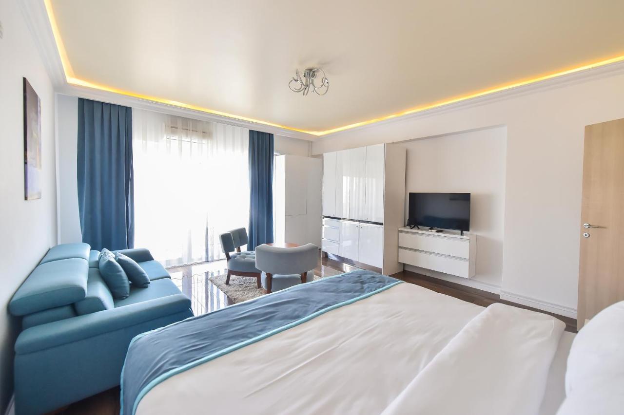 White Tower Private Apartment Beach View Мамая Екстериор снимка